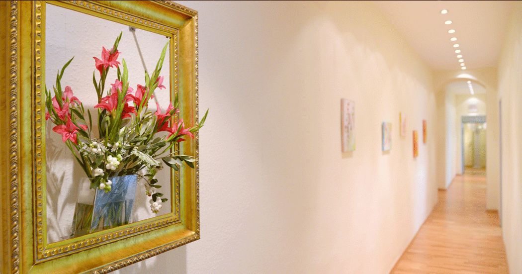 Flur mit Bild